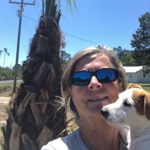 Meet your Posher, Terri